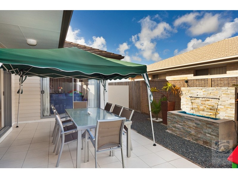 12 Leeside St, Little Mountain QLD 4551