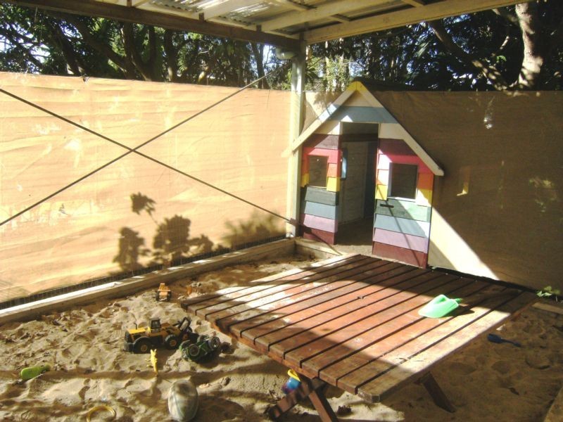 27 Albert Street, Shelly Beach QLD 4551