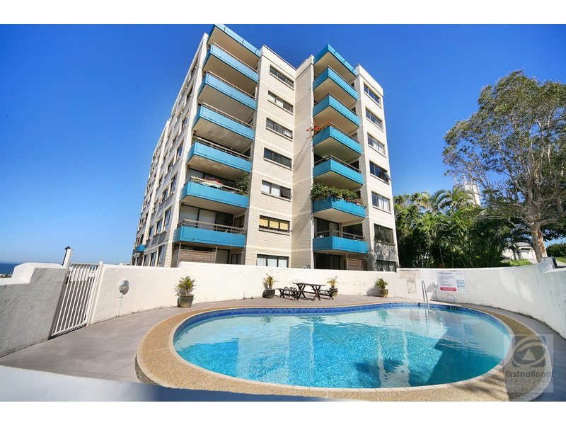 8/14 Queen St, Kings Beach QLD 4551