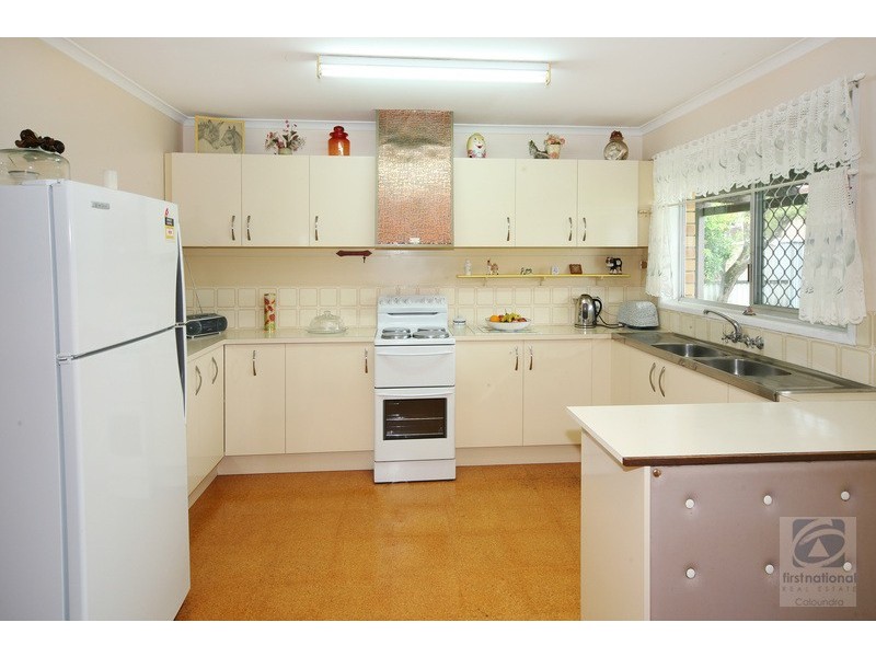 18 Coonowrin St, Battery Hill QLD 4551
