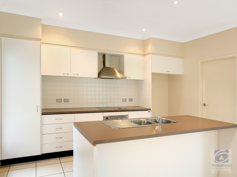 38 Tall Trees Way, Little Mountain QLD 4551