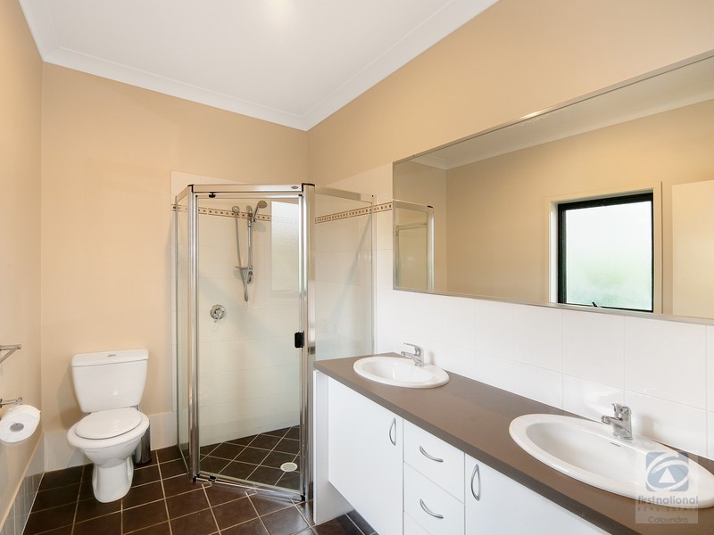 38 Tall Trees Way, Little Mountain QLD 4551