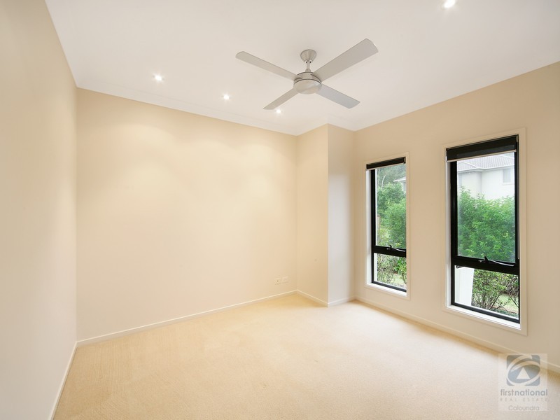 38 Tall Trees Way, Little Mountain QLD 4551