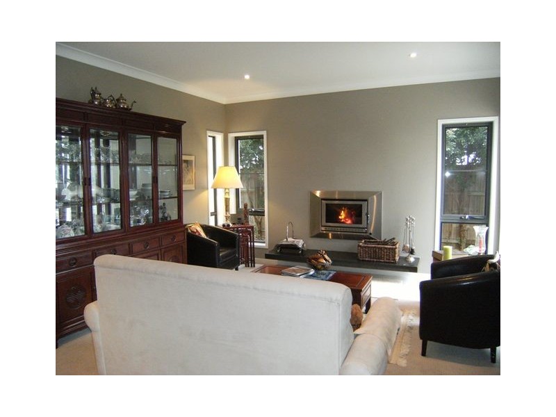 21 Tall Trees Way, Little Mountain QLD 4551