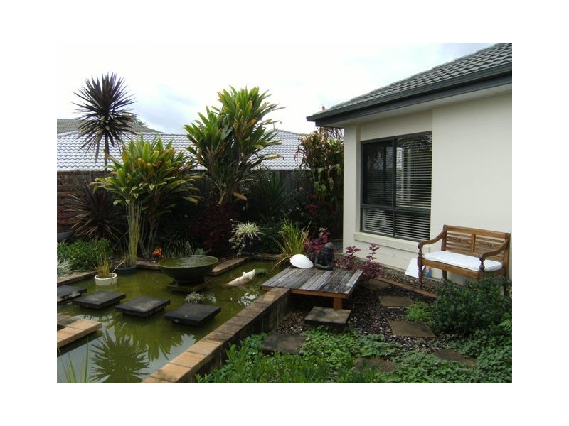 21 Tall Trees Way, Little Mountain QLD 4551