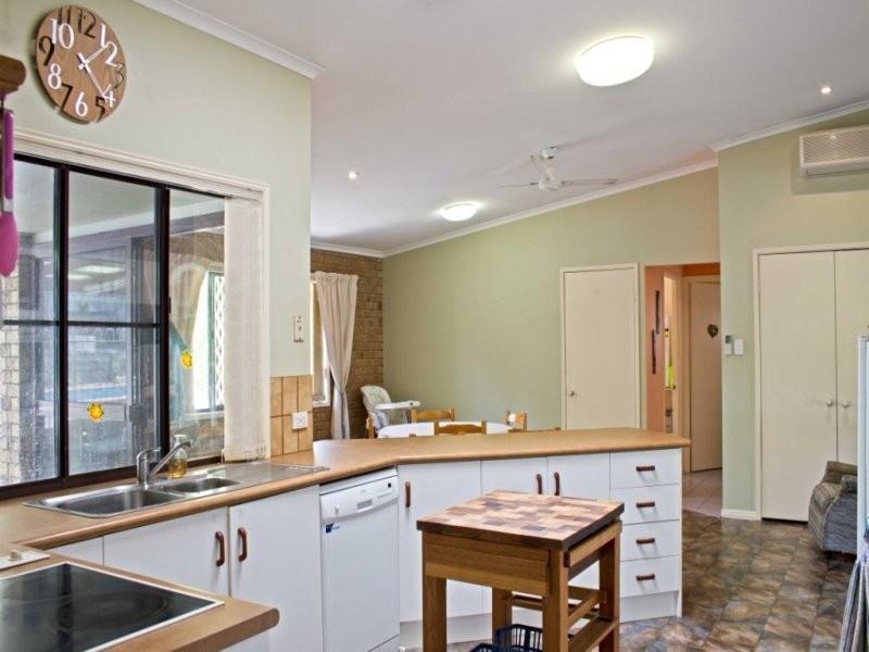19 Beerburrum St, Dicky Beach QLD 4551