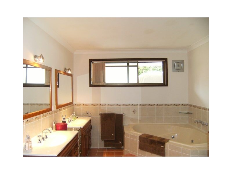 47 Casuarina Drive, Little Mountain QLD 4551