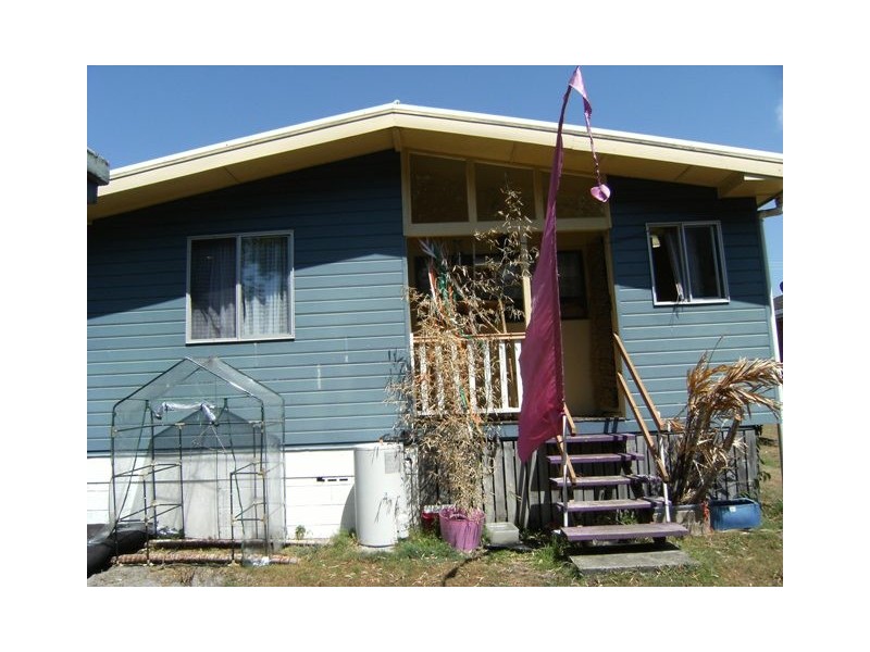 101 Landsborough Pde, Golden Beach QLD 4551