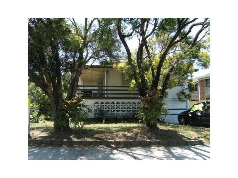 103 Landsborough Pde, Golden Beach QLD 4551