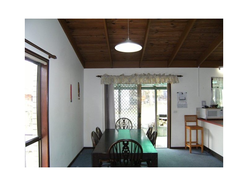 9 Mooya Street, Battery Hill QLD 4551