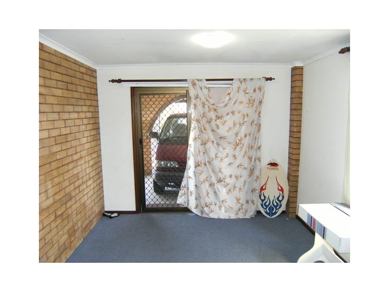 9 Mooya Street, Battery Hill QLD 4551