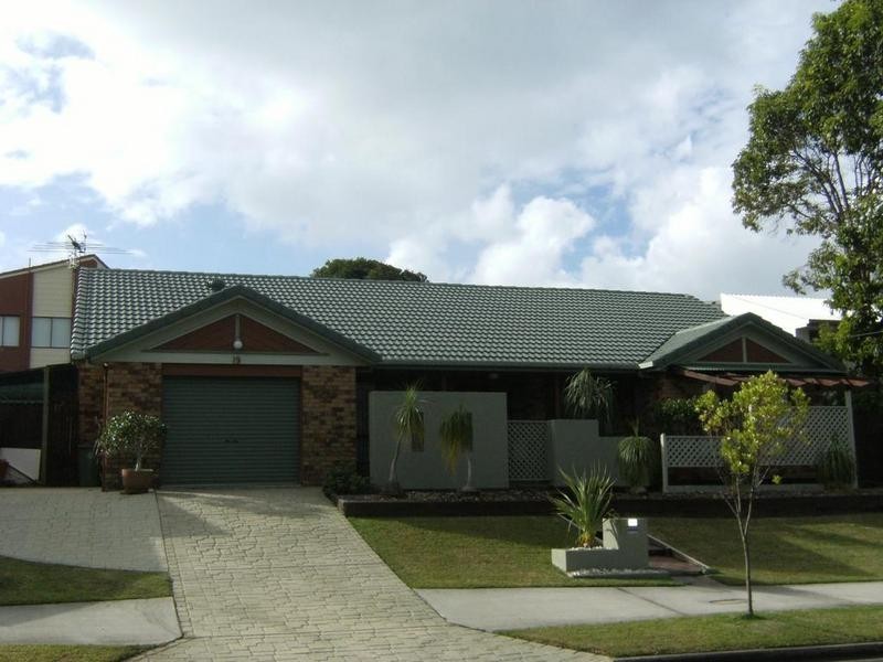 19 Beerburrum St, Dicky Beach QLD 4551