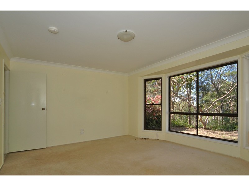 19 Sugarbag Rd, Little Mountain QLD 4551