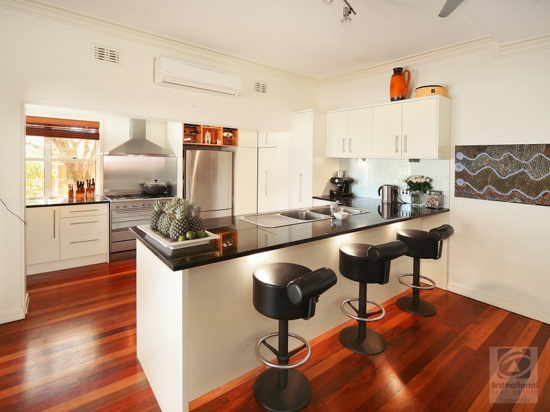 4 McIlwraith St, Moffat Beach QLD 4551