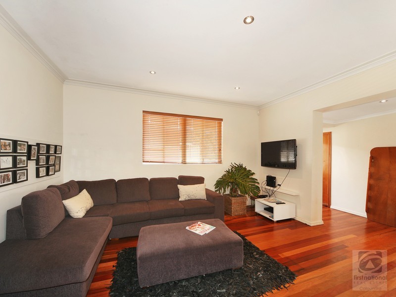 4 McIlwraith St, Moffat Beach QLD 4551