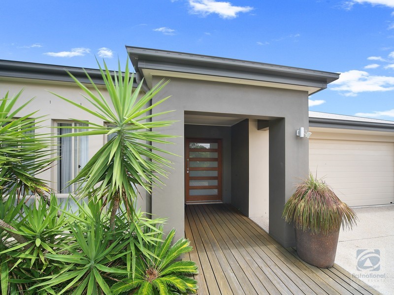 6 Torrens St, Caloundra West QLD 4551