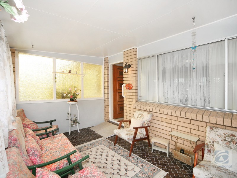 16 Wavell Ave, Golden Beach QLD 4551