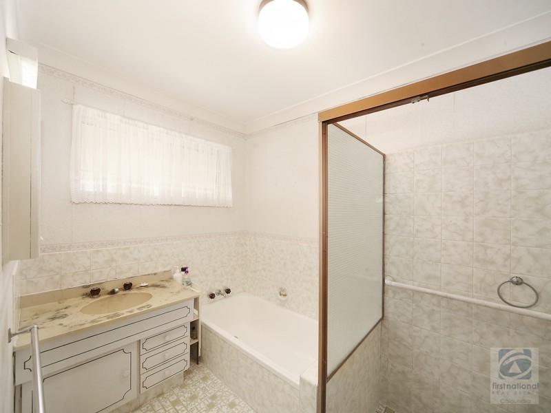 16 Wavell Ave, Golden Beach QLD 4551