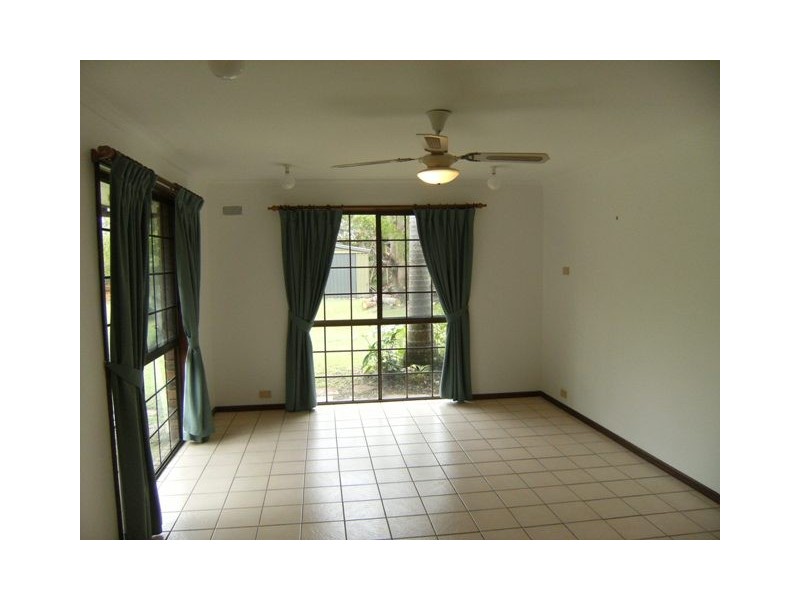 9 Koala Court, Little Mountain QLD 4551
