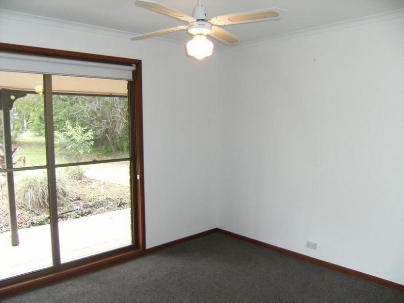 9 Koala Court, Little Mountain QLD 4551