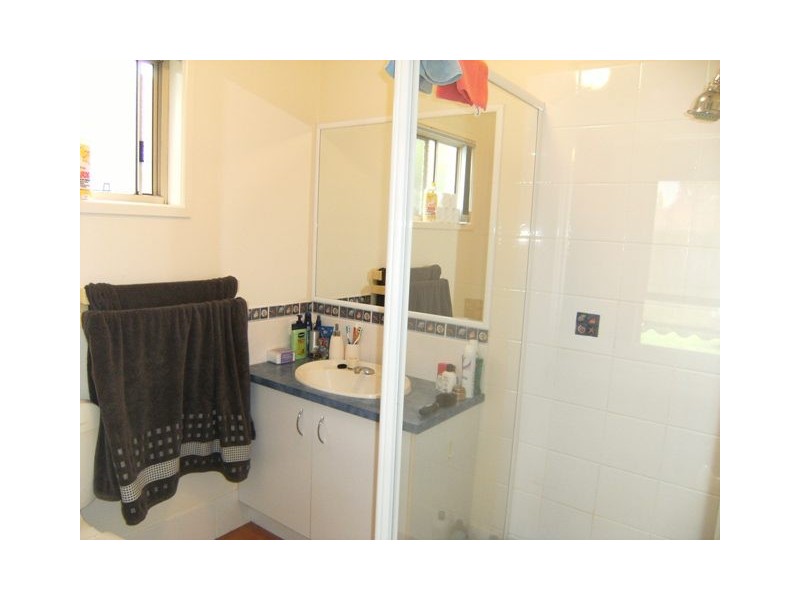 28 Caulfield Cl, Little Mountain QLD 4551