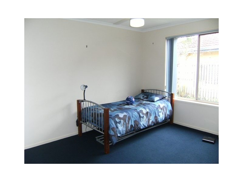28 Caulfield Cl, Little Mountain QLD 4551