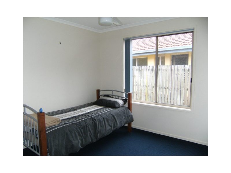 28 Caulfield Cl, Little Mountain QLD 4551