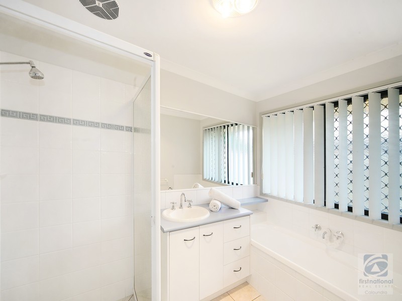 12 Kinross St, Caloundra West QLD 4551