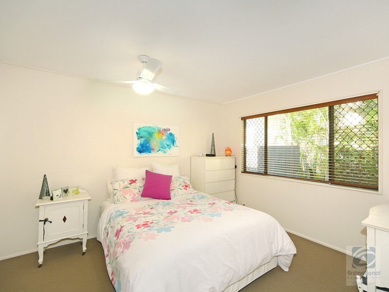 12 Burke St, Golden Beach QLD 4551