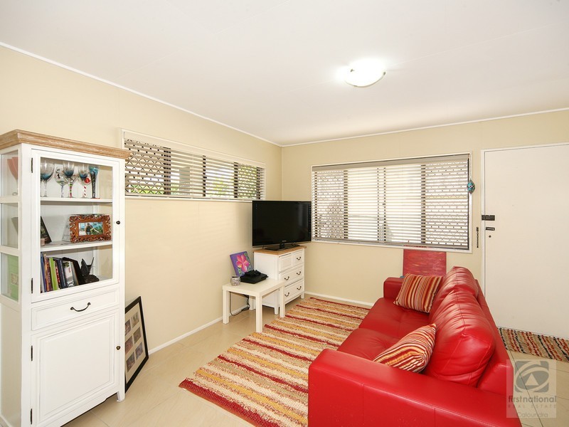 12 Burke St, Golden Beach QLD 4551