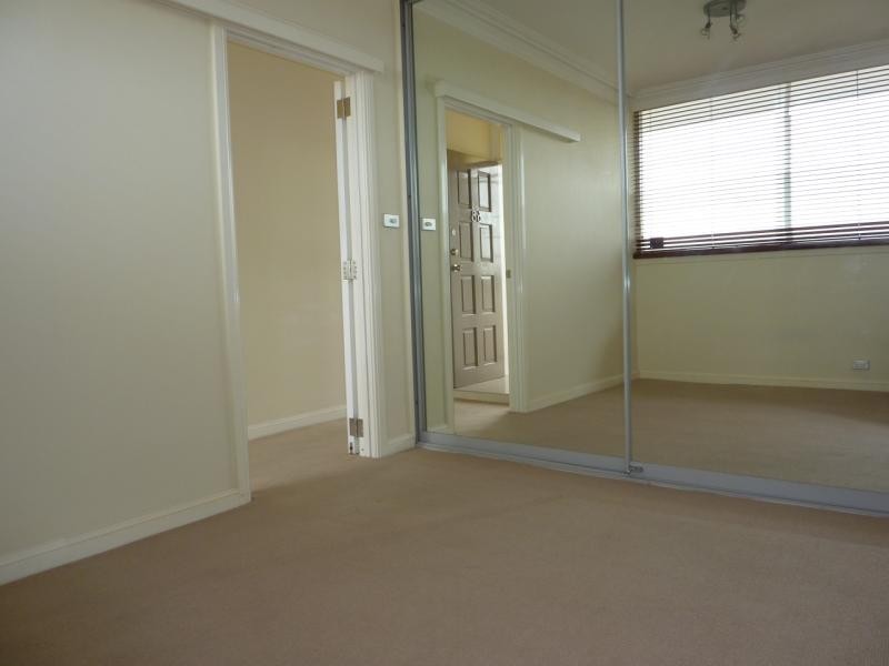 68/20 Illawong Avenue, Tamarama NSW 2026