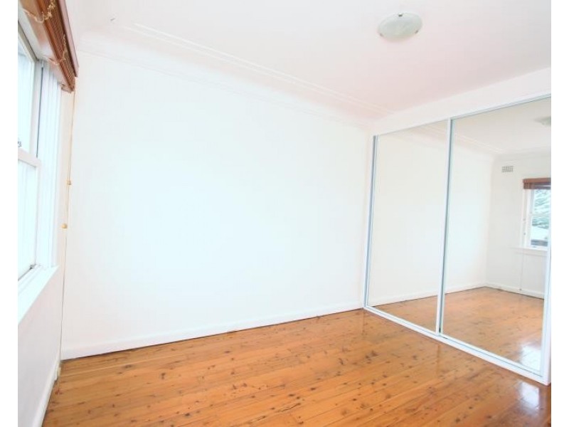 2/10 Lancaster Road, Dover Heights NSW 2030