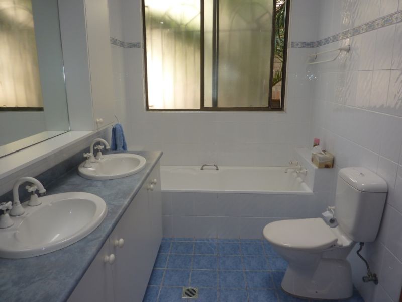 X Park Parade, Bondi NSW 2026