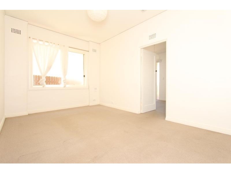 1/17 Gaerloch Avenue, Tamarama NSW 2026