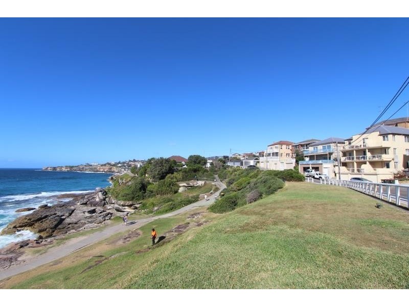 1/17 Gaerloch Avenue, Tamarama NSW 2026