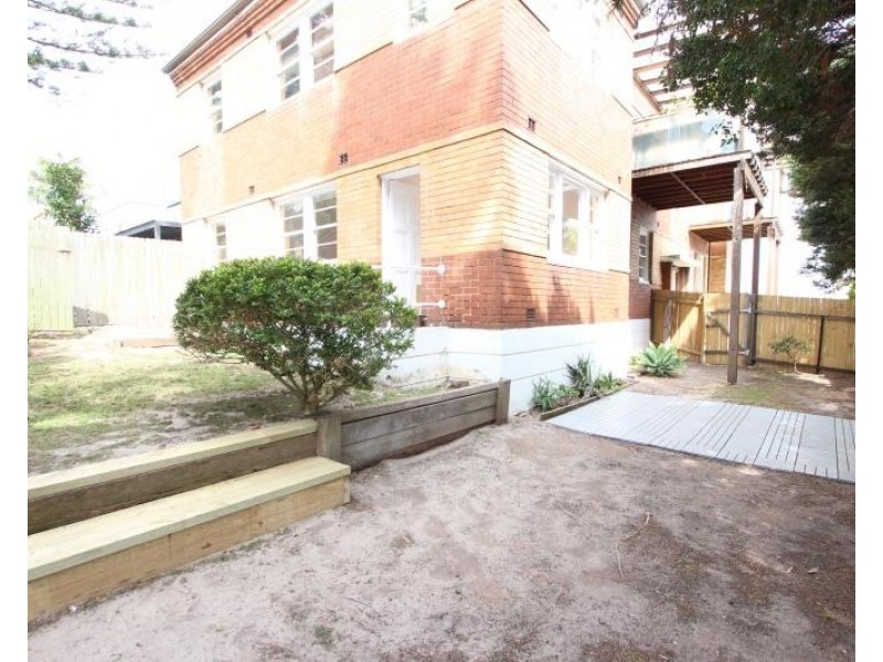 1/10 Lancaster Road, Dover Heights NSW 2030