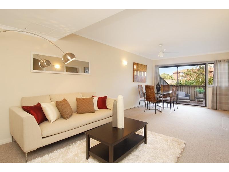 24/186 Old South Head Road, Bondi NSW 2026