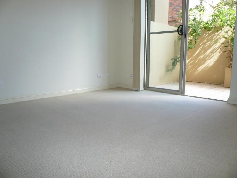 2/68-72 Roscoe Street, Bondi Beach NSW 2026