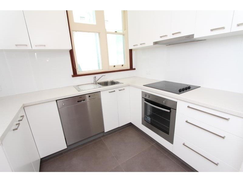 8/108 Brook Street, Coogee NSW 2034