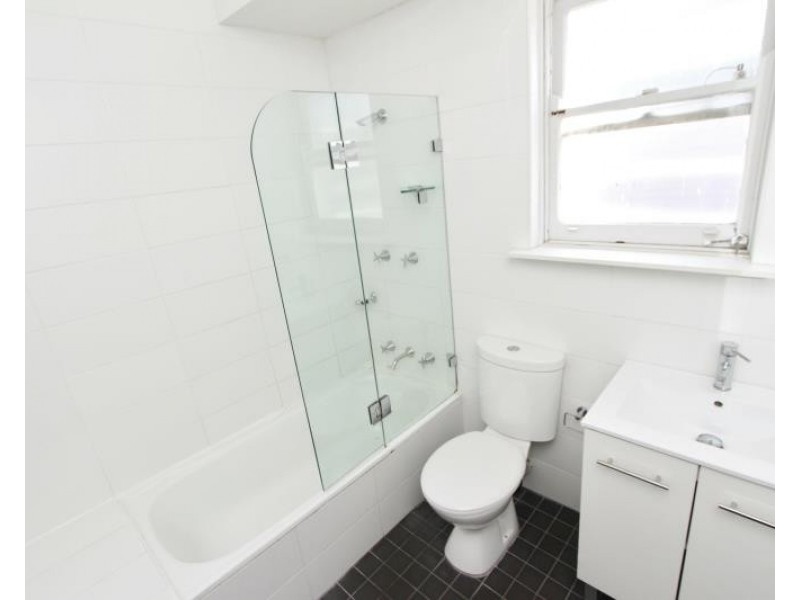 1/68 Lamrock Avenue, Bondi Beach NSW 2026