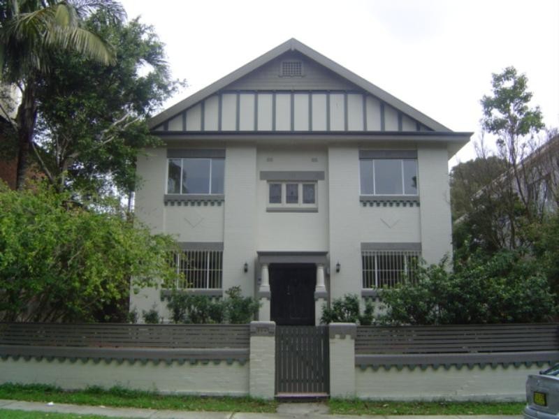 2/11A Flood Street, Bondi NSW 2026