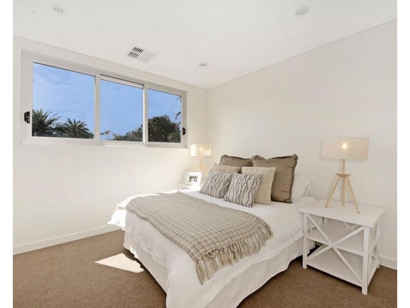 42a Wallis Parade, Bondi Beach NSW 2026