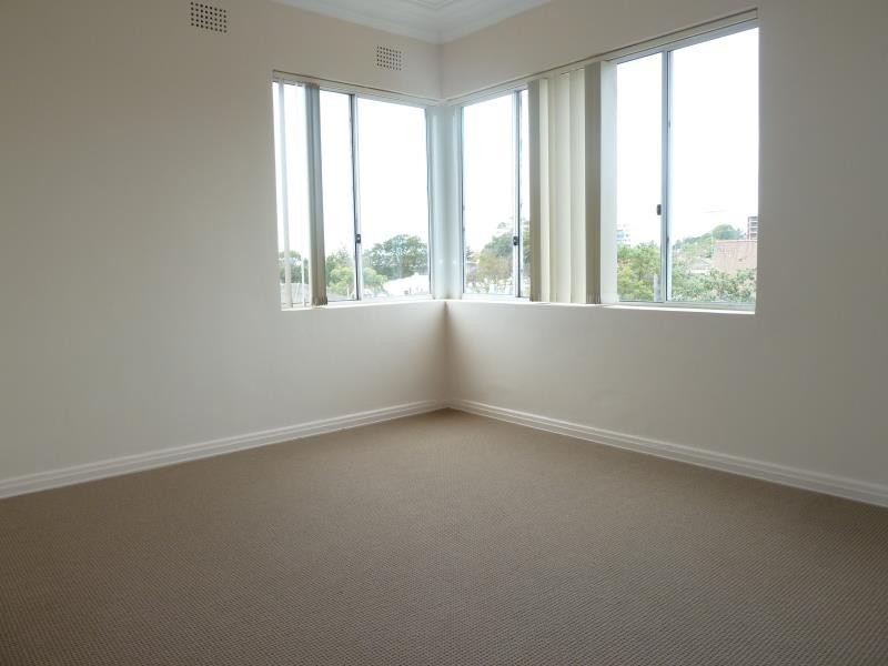 12/130 Old South Head Road, Bondi Junction NSW 2022