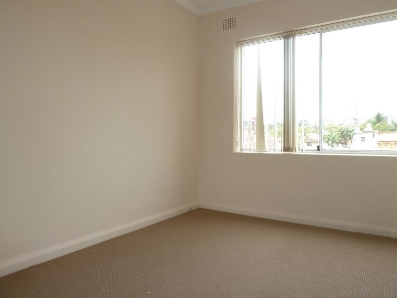 12/130 Old South Head Road, Bondi Junction NSW 2022