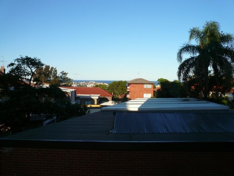 2/10 Moore Street, Bondi NSW 2026