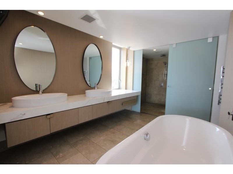 701/152 Campbell Parade, Bondi Beach NSW 2026