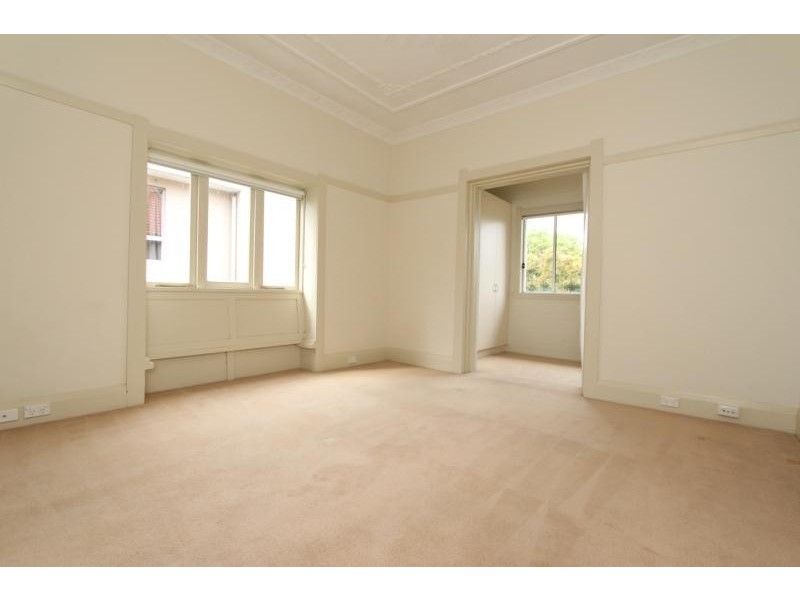 4/11a Flood Street, Bondi NSW 2026