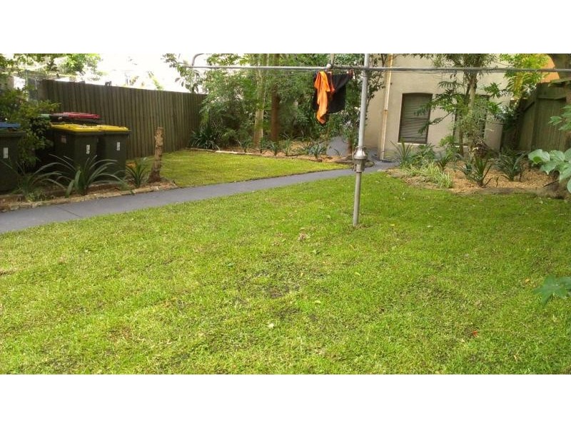 2/2C Ben Eden Street, Bondi Junction NSW 2022