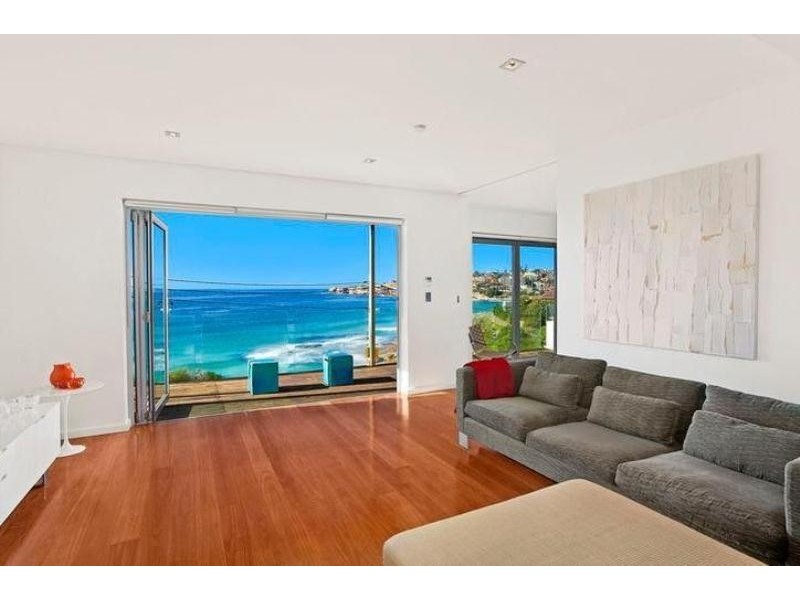 1/3 Gaerloch Avenue, Tamarama NSW 2026