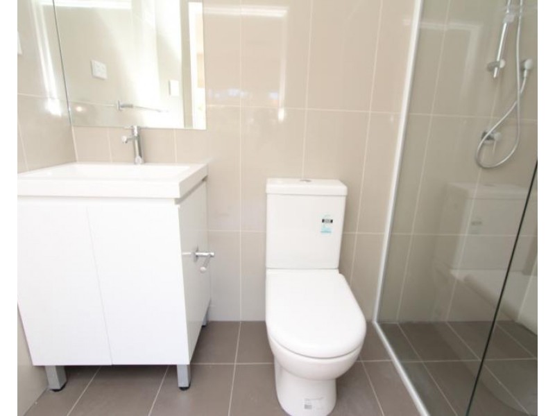 2/87 Oakley Road, Bondi Beach NSW 2026